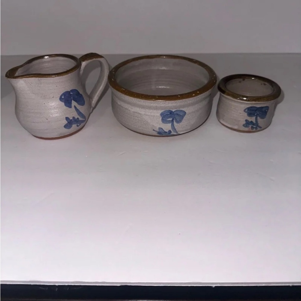 Salem Gordon pottery